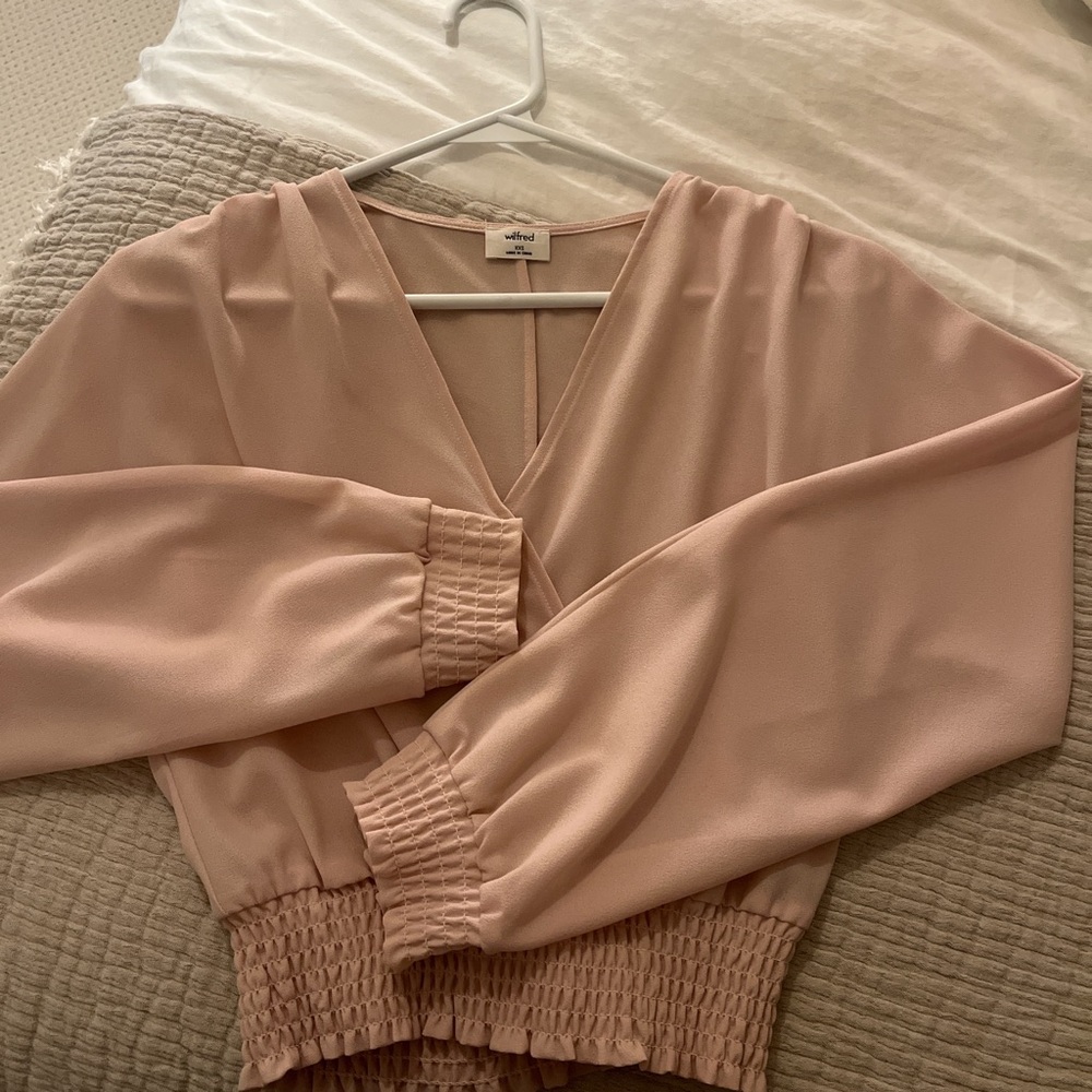 Aritzia Pink V-neck Puff Sleeve Blouse